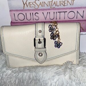 Wilsons Leather Cream Wallet with Butterfly Charm
